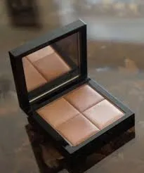 Опис, відгуки та відео про пудрі givenchy prisme visage mat (пудра) Опис, відгуки та відео про пудрі givenchy prisme visage mat