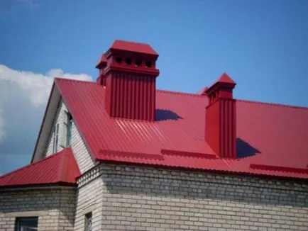 Особливості покрівлі даху з профлиста своїми руками, поради досвідчених покрівельників з монтажу (своїми) Особливості покрівлі даху з профлиста своїми руками, поради досвідчених покрівельників з монтажу