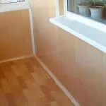 Оздоблення балкона ламінатом своїми руками стіни і підлогу (чи можна обшити балкон ламінатом) Оздоблення балкона ламінатом своїми руками стіни і підлогу