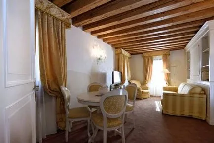 Готель hotel ai reali - small luxury hotels of the world 4, венеція (reali) Готель hotel ai reali - small luxury hotels of the world 4, венеція