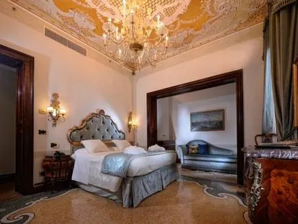 Готель hotel ai reali - small luxury hotels of the world 4, венеція (hotel) Готель hotel ai reali - small luxury hotels of the world 4, венеція
