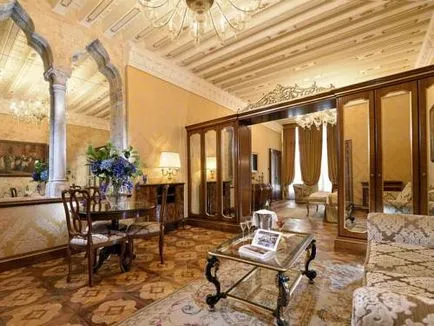 Готель hotel ai reali - small luxury hotels of the world 4, венеція (small) Готель hotel ai reali - small luxury hotels of the world 4, венеція