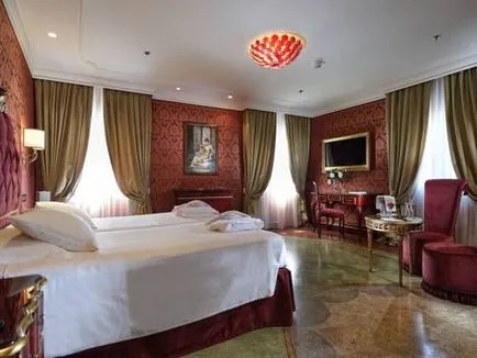 Готель hotel ai reali - small luxury hotels of the world 4, венеція (reali) Готель hotel ai reali - small luxury hotels of the world 4, венеція