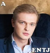 Персонажі серіалу інтерни, relaza