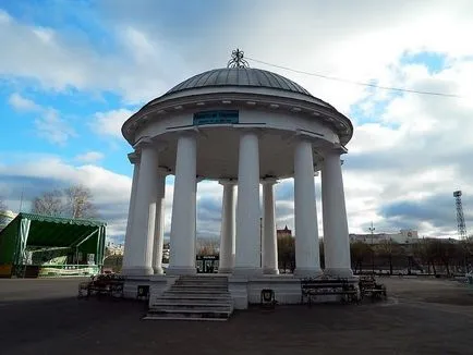 Пермська ротонда, Чернігів