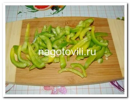 Піца з основи для піци (закуски) Піца з основи для піци