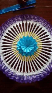 Виріб з пластикових виделок (пластикових) Виріб з пластикових виделок