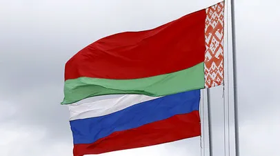 По-сусідськи про що будуть говорити в киеве олександр лукашенко і петро порошенко