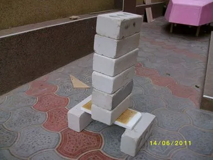 По воді, аки посуху