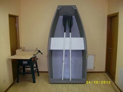 По воді, аки посуху