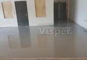 Промисловий наливна підлога для магазинів і торгових залів (наливний полімерний пол торговий центр ціна Київ зал купити приміщення) Промисловий наливна підлога для магазинів і торгових залів
