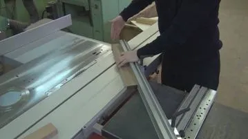 Рамковий мдф фасади для кухні з профілю, розбирання, відео-інструкція по установці і фото (кухні) Рамковий мдф фасади для кухні з профілю, розбирання, відео-інструкція по установці і фото