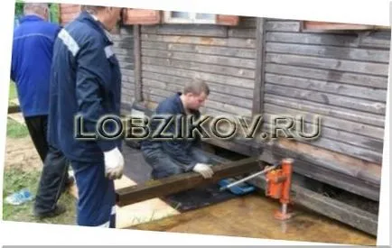 Ремонт дерев'яного будинку