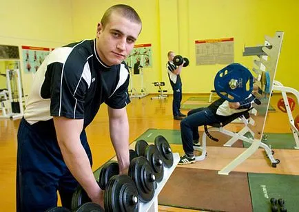 Розвиток фізкультури і спорту в нашій армії (розвиток фізкультури і спорту в нашій армії) Розвиток фізкультури і спорту в нашій армії