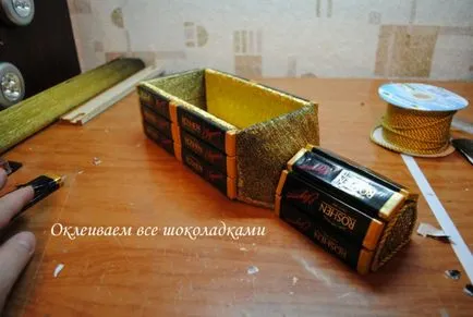 Ретро автомобілі з шоколадних цукерок (цукерок) Ретро автомобілі з шоколадних цукерок