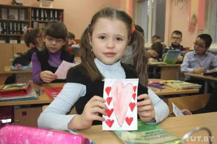 Якщо йдуть за ручку, то закохані Якщо йдуть за ручку, то закохані