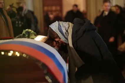 Єлизаветі Глінці виповнилося б 55 один день з життя доктора Лізи - суспільство