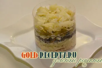 Салат з грибами і куркою, салат з грибами рецепт