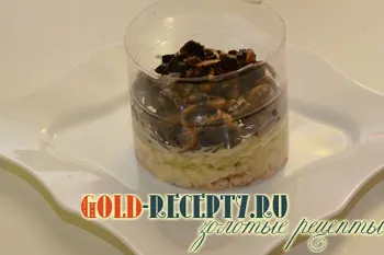 Салат з грибами і куркою, салат з грибами рецепт