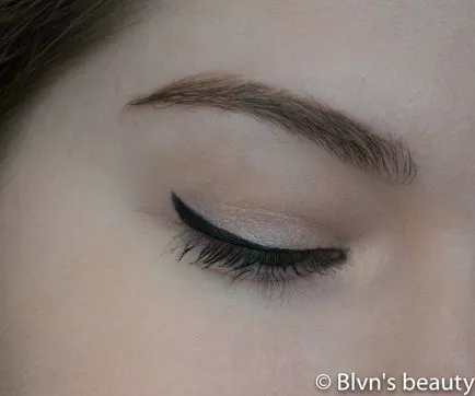 Sisley phyto-poudre libre - eyeliner so intense - blvn - s beauty blog
