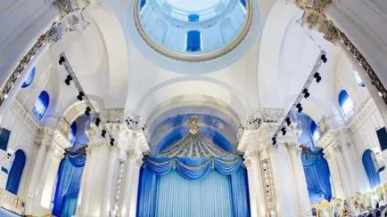 Смольний палац в Харкові адреса, фото, відгуки