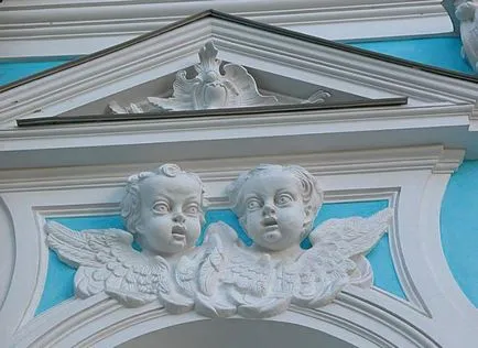 Смольний палац в Харкові адреса, фото, відгуки