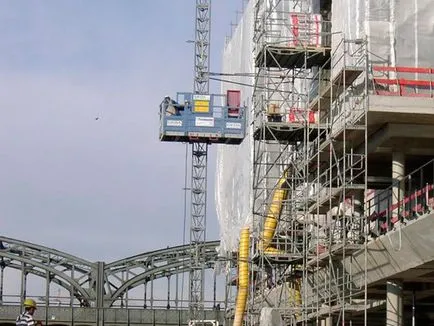 Будівельні підйомники