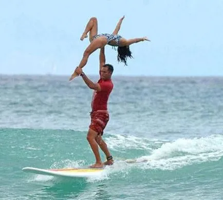 Sup (stand up paddling)