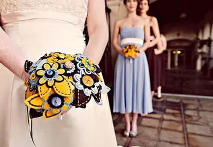 Весільні букети з гудзиків (handmade) Весільні букети з гудзиків
