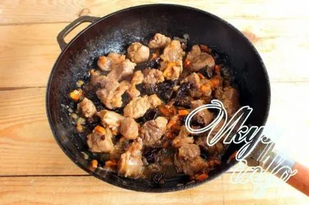 Тушковане м'ясо з чорносливом рецепт з фото (рецепт) Тушковане м'ясо з чорносливом рецепт з фото