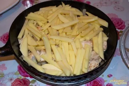Тушкована картопля з куркою, помідорами і сиром - домашні рецепти - поради - дієти і багато іншого (смаку) Тушкована картопля з куркою, помідорами і сиром - домашні рецепти - поради - дієти і багато іншого