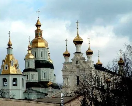 Українське бароко в архітектурі 17 - 18 століть (церкви одна інший) Українське бароко в архітектурі 17 - 18 століть