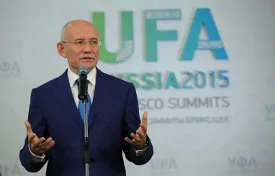 У абзеліловском районі Башкирії засихає дерево, посаджене Рустемом Хамітовим (дерево) У абзеліловском районі Башкирії засихає дерево, посаджене Рустемом Хамітовим