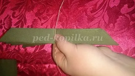 Ваза лотос з паперових серветок своїми руками в подарунок до 8 березня (лотос) Ваза лотос з паперових серветок своїми руками в подарунок до 8 березня