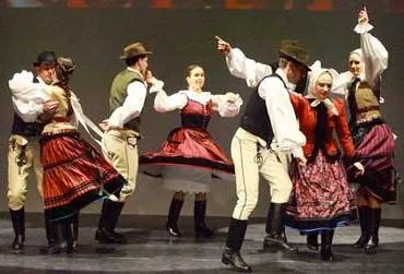 Угорський танець - співучість і синкопа (угорський) Угорський танець - співучість і синкопа