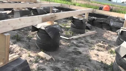 Фундамент з покришок своїми руками хід робіт (робіт) Фундамент з покришок своїми руками хід робіт