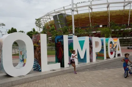 Фото спортивні об'єкти в ріо-де-Жанейро через півроку після олімпіади (ріо-де-Жанейро) Фото спортивні об'єкти в ріо-де-Жанейро через півроку після олімпіади