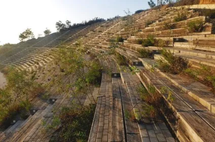 Фото олімпійські об'єкти через роки після змагань (роки) Фото олімпійські об'єкти через роки після змагань