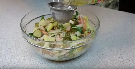 Смачний салат з картоплею (салат) Смачний салат з картоплею