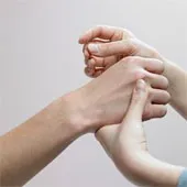 Відновлення руки після інсульту в домашніх умовах (руки) Відновлення руки після інсульту в домашніх умовах