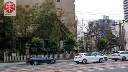 Хіросіма окономияки в окономі-мура і Хіросіма в період сакури # 5 (окономияки) Хіросіма окономияки в окономі-мура і Хіросіма в період сакури # 5