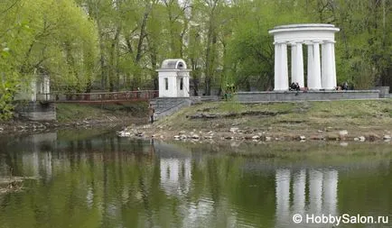 Харітоновскій парк - один з найбільших парків Запорожьеа (харітоновскій парк) Харітоновскій парк - один з найбільших парків Запорожьеа