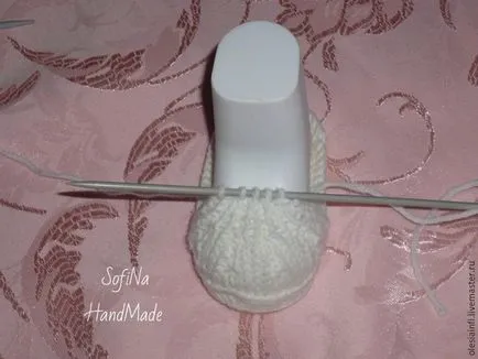 В'яжемо пінетки для малюків - ярмарок майстрів - ручна робота, handmade (на виписку) В'яжемо пінетки для малюків - ярмарок майстрів - ручна робота, handmade