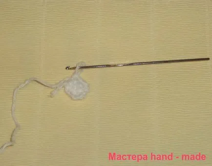 В'язаний квітка - фіалка гачком і спицями, опис - майстри hand-made (гачком) В'язаний квітка - фіалка гачком і спицями, опис - майстри hand-made