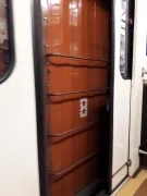 Навіщо в пітерському метро станції з дверима (дверима) Навіщо в пітерському метро станції з дверима