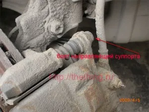 Заміна гальмівних колодок на nissan sunny fb15 (nissan) Заміна гальмівних колодок на nissan sunny fb15