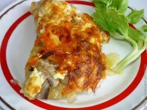 Запечена картопля з грибами та овочами (гриби) Запечена картопля з грибами та овочами