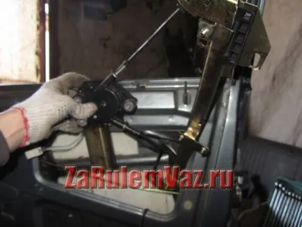 Заміна склопідіймача на ваз 2114 і 2115 (ціна) Заміна склопідіймача на ваз 2114 і 2115