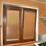 Жалюзі для кухні - 27 фото-прикладів і поради щодо вибору (жалюзі) Жалюзі для кухні - 27 фото-прикладів і поради щодо вибору