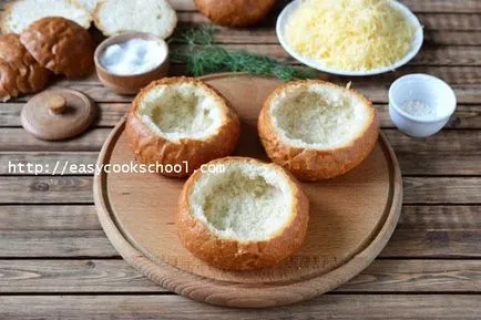 Жульєн в булочці з куркою і грибами, легкі рецепти (жульєн) Жульєн в булочці з куркою і грибами, легкі рецепти